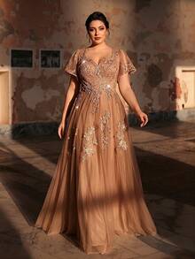 Serin Đầm cỡ lớn sang trọng, thanh lịch màu xám, cổ tàu, tay bồng, thiết kế đính kết tinh tế, vạt rộng, thích hợp cho tiệc tối, hẹn hò, dạ hội, kỳ nghỉ, đám cưới, hoặc làm đầm cho mẹ cô dâu. - Hồng - Xem 4