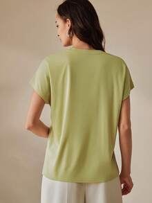 Anewsta Blusa verde de verano para mujer, camiseta de manga corta con patrón bordado y con cuentas de árbol de coco elegante, camiseta casual para mujer, adecuada para atuendos de vacaciones, ropa casual de vacaciones, atuendo de vacaciones de verano - Verde - Ver 3