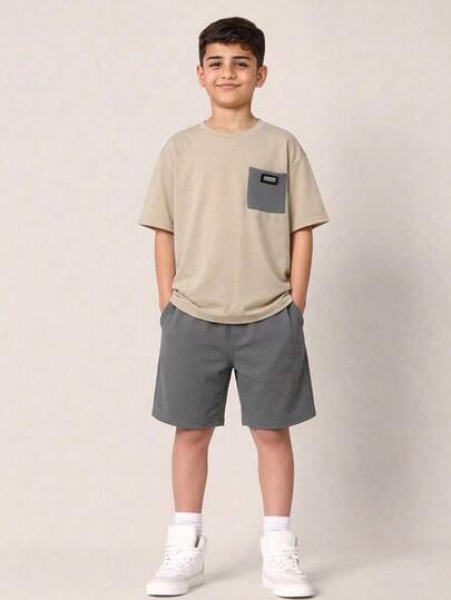 SHEIN Bộ 2 món cho bé trai tuổi teen, áo thun cổ tròn tay ngắn phối màu, thích hợp mặc đi làm, đi học, mặc thường ngày, chơi thể thao, mùa xuân/hè.