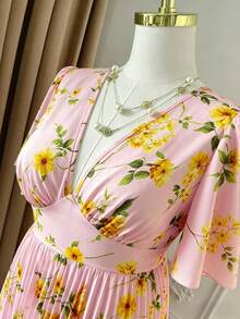 Rometta Plus Size Women V-Neck Short Sleeve Printed Pleated Dress - Yellow - View 6