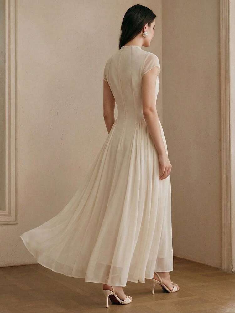 Women's Elegant Minimalist High-End Deep Coffee Stand Collar Split Elegant Dress