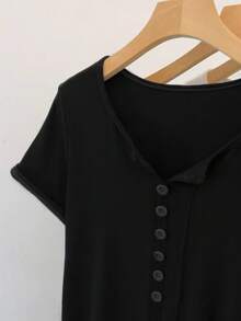 Franclia Plus Size Women Casual Retro Minimalist Romantic Button-Up T-Shirt - Black - View 4