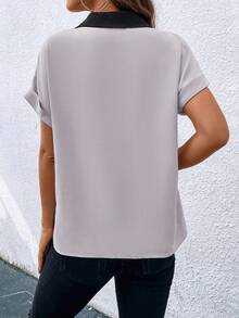 EMERY ROSE Women's V-Neck Color Block Casual Versatile Daily Wear Shirt - Grey - View 2