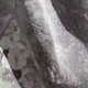 灰色