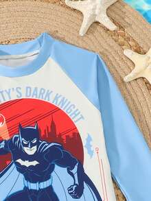 BATMAN X SHEIN GraphicGems Young Boy Collaboration Printed Long Sleeve Rash Guard And Matching Printed Swim Trunks, Suitable For Summer Beach, Swimming Pool Party - Multicolor - View 4