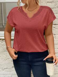 SHEIN Frenchy Summer Lace Splicing Vacation Plus Size V-Neck Tee With Cut-Out Details - Watermelon Pink - View 5
