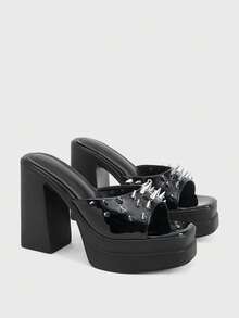 Sugerpunk Giày sandal cao gót hở mũi thời trang và gợi cảm dành cho nữ, phong cách punk pha chút gothic, bề mặt bóng loáng đính đinh tán, đế dày chống thấm nước, gót chunky, giày slip-on mùa xuân/hè dành cho các bữa tiệc đêm/lễ hội. - màu đen - Xem 2