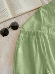 SHEIN LMoss Kids LMoss 两件套童装，男童舒适风格纹理短袖衬衫，小V领设计，搭配舒适长裤，适合居家休闲、户外活动、街拍和玩耍。 - 薄荷綠 - 查看 5
