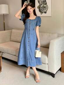 Vestido de mezclilla para mujer con cuello cuadrado, mangas con volantes y botones lavados - Azul lavado medio - Ver 8