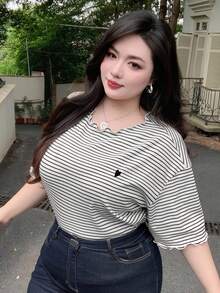 Dazy Plus 寬鬆條紋短袖黑白夏季圖案T恤 - 黑與白 - 查看 6