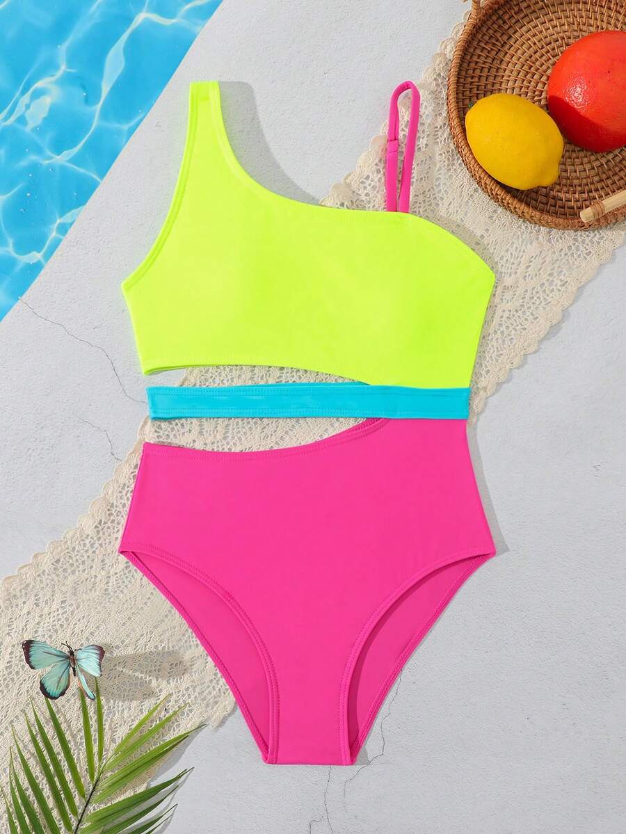 SHEIN Áo tắm liền thân dệt kim phối màu dễ thương cho bé gái tuổi teen, thiết kế bất đối xứng ở vai và eo, in kỹ thuật số, phong cách thời trang thanh lịch kiểu Âu Mỹ, thích hợp cho bơi lội, mùa hè, bãi biển, kỳ nghỉ. - Nhiều màu - Xem 1