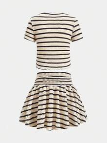 SHEIN 少女针织条纹圆领休闲T恤和裙子两件套 - 彩色 - 查看 4