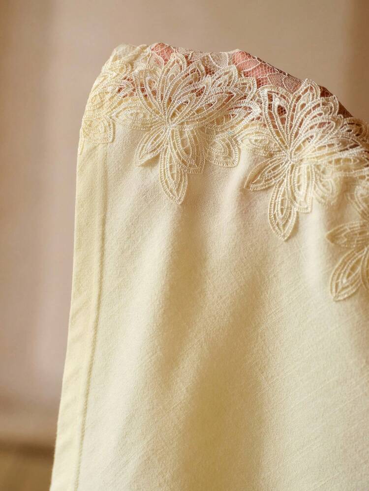 LACE PATCHWORK CAMISOLE TOP AND SHORTS PAJAMA SET, SPRING/SUMMER