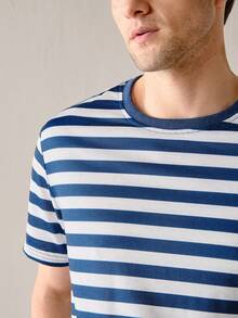 VeloEdit Navy Blue Color Men's Striped Print Round Neck Short Sleeve Casual T-Shirt Old Money, With Contrast Binding, Partywear & Boyfriend Summer - Navy Blue - View 10