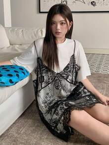 Dazy Plus 蕾丝拼接吊带背心二合一短袖休闲白色加大码女式春夏连衣裙太阳裙 - 黑與白 - 查看 1
