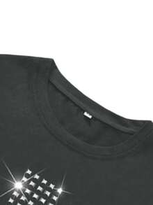ROMWE MEN Camiseta de manga corta con cuello redondo y decoración de remaches para hombre - Gris Oscuro - Ver 3