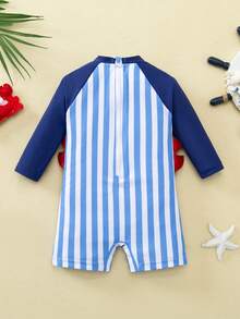 Traje de baño de una pieza con mangas largas para bebé recién nacido, con diseño de cangrejo y rayas azules en contraste de color, adecuado para vacaciones, playa, surf, ropa de baño para niño, traje de baño de manga larga - Azul - Ver 4