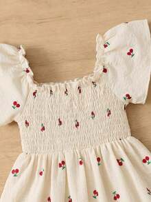 SHEIN 女宝宝樱桃印花褶皱设计可爱连衣裙 - 彩色 - 查看 4