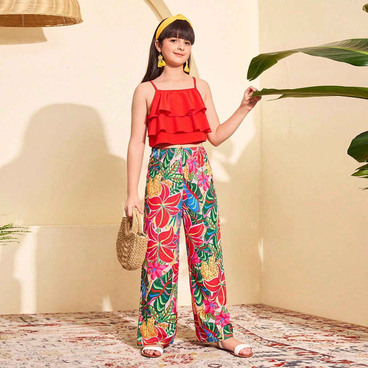 Conjunto de vacaciones para adolescentes XT26413, camiseta de tirantes con volantes en capas + pantalones anchos con estampado floral, y elegante, ade