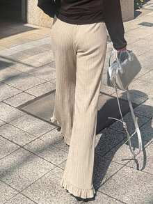 FRIFUL Pantalones acampanados de tela texturizada de unicolor con volantes en el bajo para uso casual y de oficina - Beis - Ver 6
