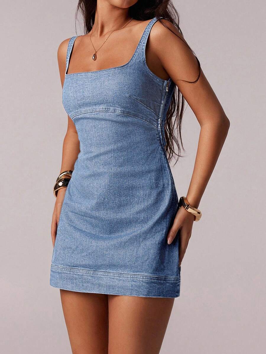 SHEIN Forever 21 海滩度假 夏季文艺复兴博览会 乡村音乐会 千禧年毕业典礼 外出音乐节 机场装 复活节波西米亚风女装蓝色牛仔装 夏季上衣 夏季母亲节毕业装 牛仔连衣裙 - 淺色水洗藍 - 查看 1