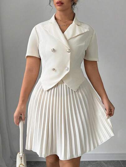 Elenzga Bộ đồ công sở mùa xuân/hè mới dành cho nữ cỡ lớn, màu trắng ngà, gồm áo tay ngắn hai hàng cúc và chân váy xếp ly ngắn. Thích hợp cho việc đi làm, họp kinh doanh, dạo phố, thời trang tối giản thanh lịch dành cho người có vóc dáng đầy đặn.