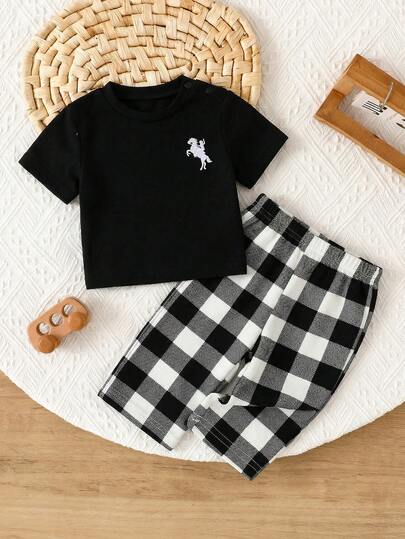 SHEIN Newborn Baby Boy Minimalist Embroidered Pattern Round Neck Short Sleeve Plaid Loose Casual Pajama Set, 2pcs