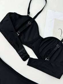 Lowkey Lull Women's Solid Color Letter Patched Bra & Panty Underwear Set - Black - View 5