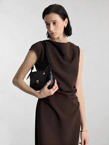 Ontre 2026 New Spring/Summer Women's Coffee-Colored Woven Fabric Fitted Sleeveless Pleated Dress, Minimalist Fashion Commuter Wear For Valentine's Day & Wedding Season - Brown - View 1