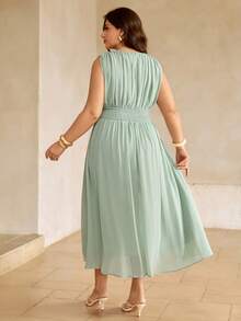 Roveilla Plus Size Women's Sage Green Summer Elegant Wedding Guest Long Dress,Round Neck Pleated Elastic Waist Sleeveless Lined Sheer Fabric Vintage Dress - Green - View 2