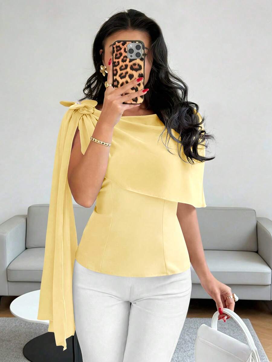 SHEIN Raffinéa 优雅百搭的宴会/节日束腰不对称设计雪纺披肩，饰有3D立体花卉图案，紫色女士上衣，春夏款 - 淡黃色 - 查看 1