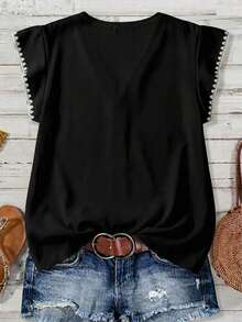 Rusticease 休闲简约风真贝壳刺绣白色蕾丝装饰衬衫，适合夏季穿着 - 彩色 - 查看 2