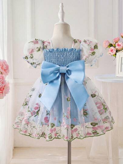 SHEIN Đầm công chúa tay phồng bằng vải lưới họa tiết hoa màu hồng thanh lịch cho bé gái sơ sinh/trẻ nhỏ 0-3 tuổi, thích hợp cho mùa xuân/hè.
