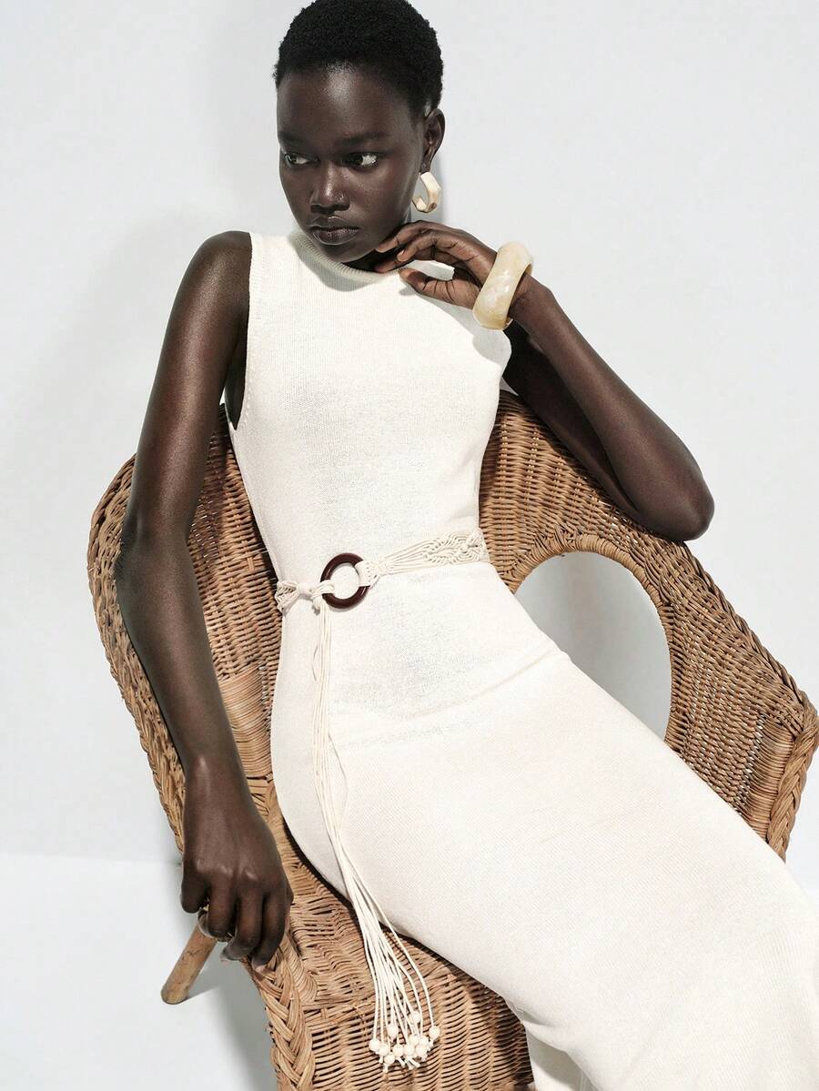 Lumivelle Đầm len ôm sát không tay dáng midi - Màu be - Xem 1