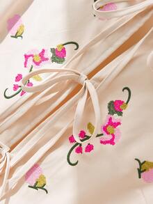 SHEIN Frenchy Plus Size Women Floral Embroidery Front Tie Short Sleeve Shirt - Apricot - View 5