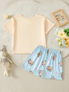 SHEIN GraphicGems 两件套女童家居服，圆领短袖短裤，夏季清新淡雅的黄色和浅蓝色可爱卡通动物水豚字母印花，休闲家居服，柔软针织面料，舒适透气，时尚别致，现代潮流，高品质睡衣套装，适合日常穿着。 - 彩色 - 查看 2