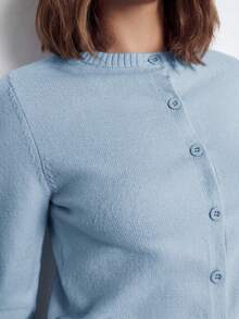 Maija 女士优雅纯色圆领纽扣长袖休闲毛衣上衣，百搭实用，适合日常穿着、商务休闲场合，针织开衫 - 藍色 - 查看 8