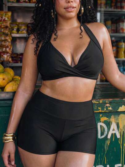 Swim Vcay Traje de baño estilizante de estilo deportivo 2026 | Diseño de bandeau cruzado que levanta y sostiene el busto, evita la exposición | Shorts de cintura alta que estilizan la cintura y los muslos | Pantalones cortos tipo bóxer que evitan que se suban, talla grande seguros | Negro sólido y versátil que estiliza | Conjunto de traje de baño para natación, spa, deportes acuáticos