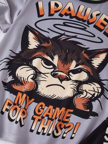 SHEIN Set de pijama de 2 piezas para hombre con camiseta de manga corta con estampado gráfico de gato pensativo y shorts con estampado total de videojuegos - Gris - Ver 4