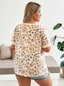 Plussiva Plus Size Pregnant Women's Casual Floral Print Short Sleeve Top, Vacation Style - Multicolor - View 4