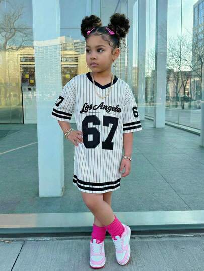 SHEIN Vestido de manga corta casual con estampado de rayas y gráfico para niñas jóvenes
