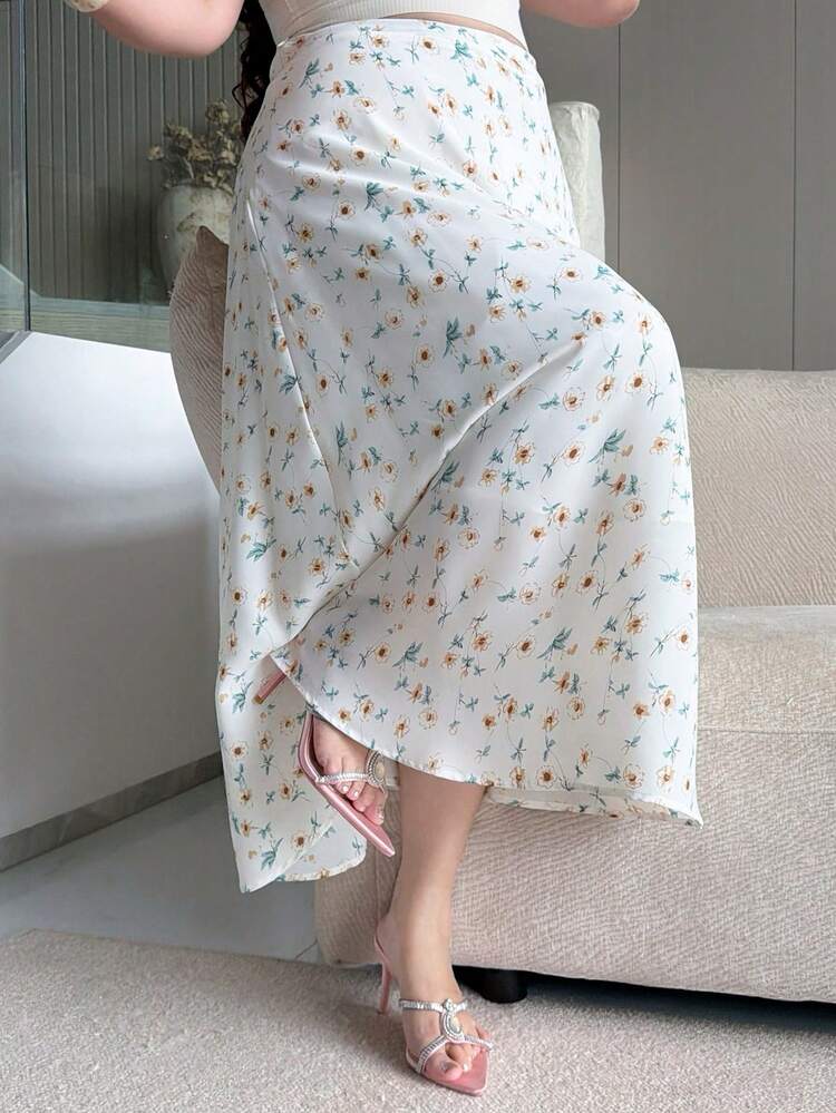 Dazy Plus Plus Size Women's A-Line Ditsy Floral Chiffon Skirt, Versatile For Dates, Spring/Summer Boho
