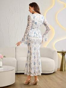 Modelyn Bộ đồ 2 mảnh gồm váy dài tay cổ chữ V, ren thắt eo, tay bồng, dáng đuôi cá dành cho nữ. - trắng - Xem 6