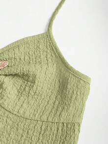 SHEIN Sweetro 新款浪漫度假风露背系带金色星星装饰双层荷叶边A字春夏杏色沙滩连衣裙，适合下午茶、公园野餐等场合。 - 綠色 - 查看 7