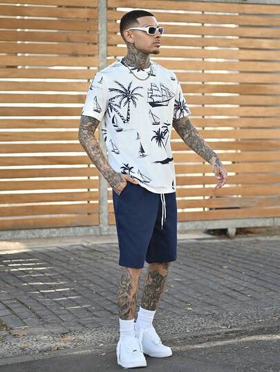 Devon Thys 男士棕榈树印花圆领短袖休闲 T 恤和抽绳腰短裤套装，度假舒适服装