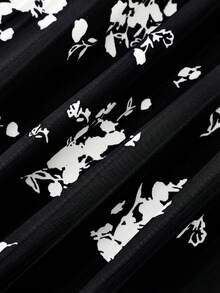 SHEIN Franclia 女款對比色印花休閒襯衫，附荷葉袖 - 黑與白 - 查看 6