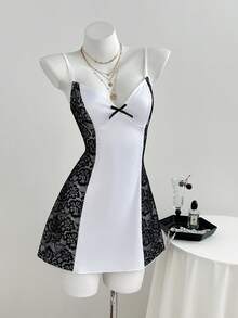 Elamini 女士V领A字吊带连衣裙，性感休闲家居服 - 黑與白 - 查看 3