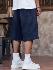 Manfinity EMRG Pantalones cortos vaqueros de pierna ancha con ajuste holgado y adornos de diamante de imitación para hombre - Azul lavado oscuro - Ver 2