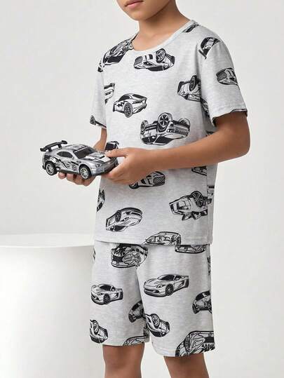 SHEIN 2pcs/Set Boys Graphic Car & Truck Print Short Sleeve Top And Shorts Pajama Set