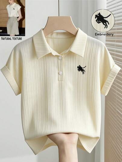 GlowEve Áo kiểu polo không tay cổ bẻ tối giản phong cách vintage mới, chất liệu vải dệt họa tiết, áo tank top ôm sát cổ áo thêu họa tiết tương phản, phù hợp cho việc đi lại hàng ngày; Áo polo không tay ôm sát kẻ sọc mềm mại, chất liệu vải mịn, thiết kế thêu cổ áo tương phản thanh lịch, áo polo không tay ôm sát kẻ sọc đen trắng, áo kiểu sinh viên, áo crop top, áo polo, áo không tay, áo thời trang, áo cổ hai lớp.